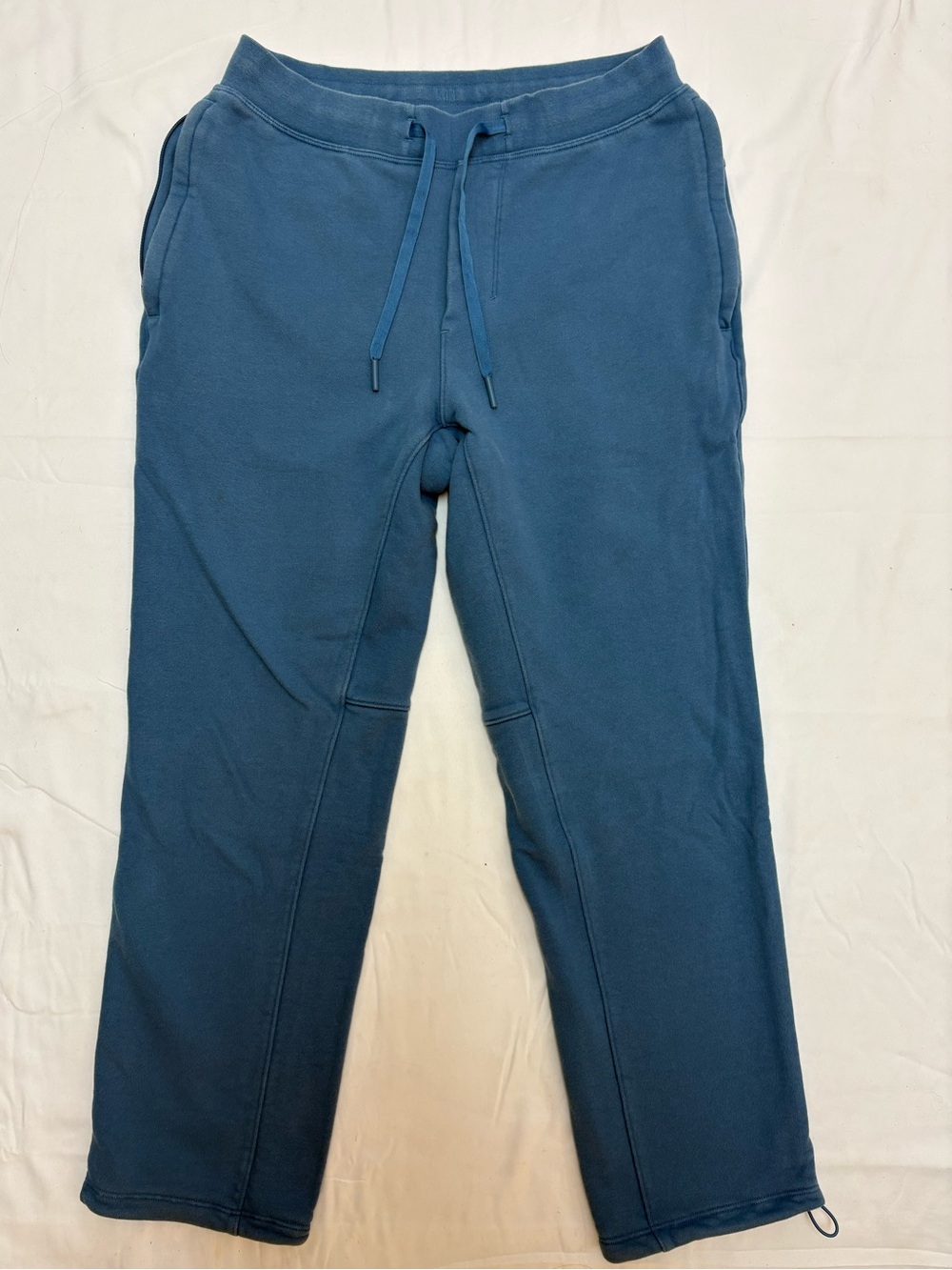 Lululemon Women’s Small Relaxed-Fit French Terry Jogger Soft Denim Cropped